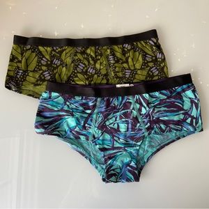 Me Undies Cheeky Briefs Size Small Women NEW Set of 2!